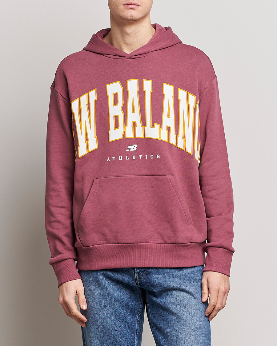 Men | Sweaters & Knitwear | New Balance | Athletics Warped Hoodie Washed Burgundy