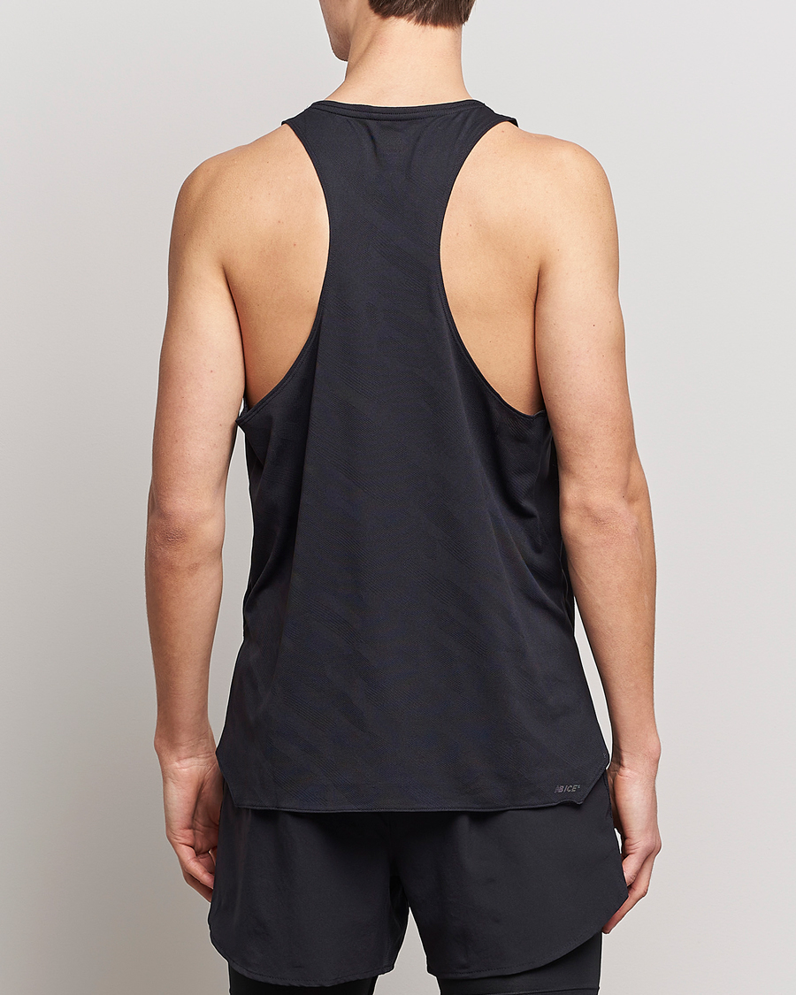 Men | T-Shirts | New Balance Running | Q Speed Jacquard Singlet Black