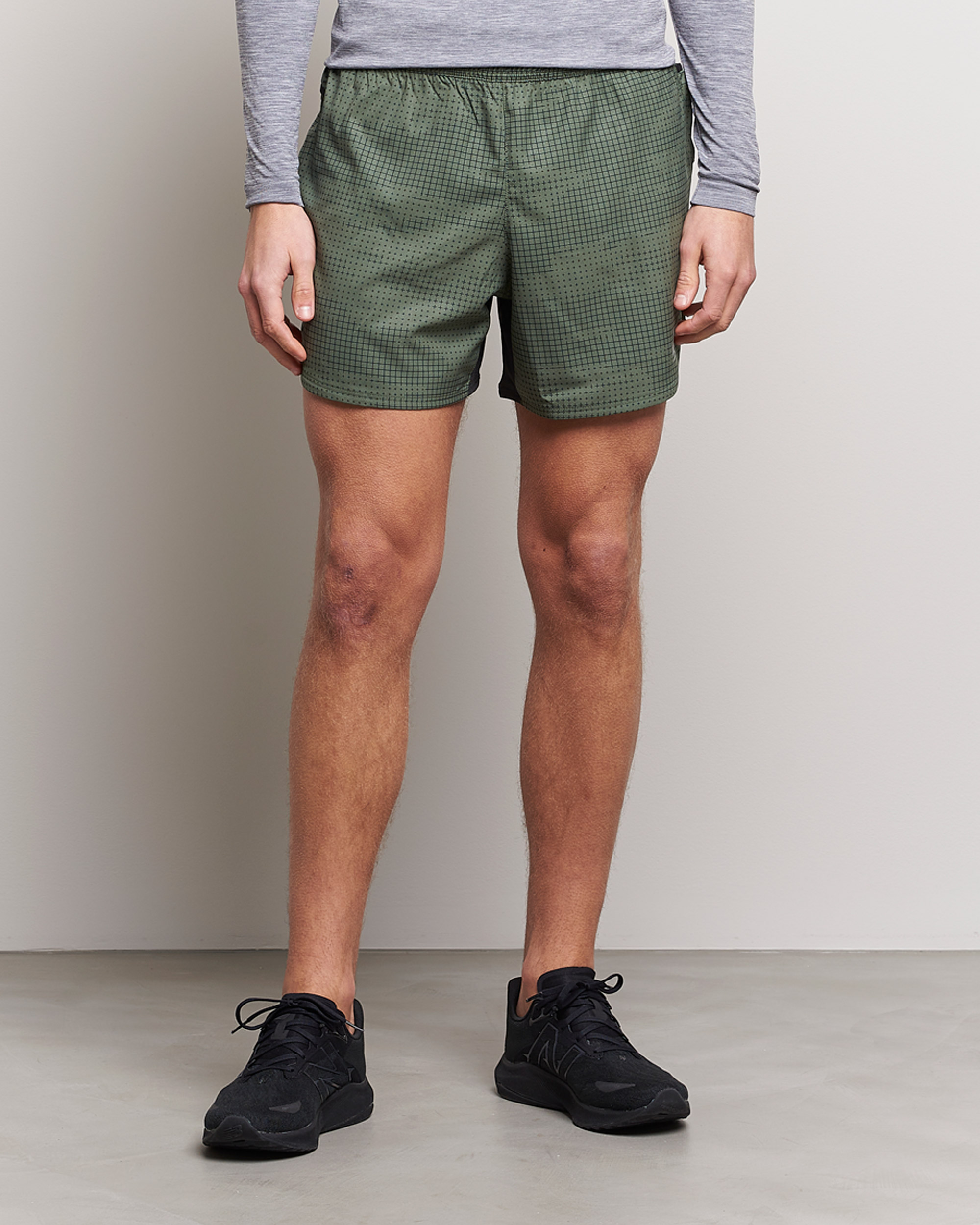 Men | Shorts | New Balance Running | Impact Run 5 Inch Shorts Deep Olive
