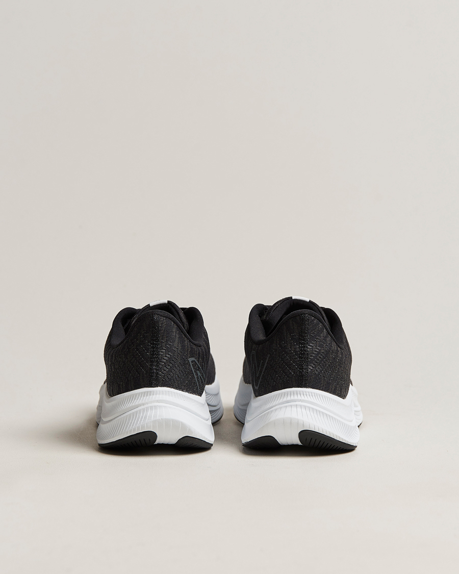 Men | New Balance Running FuelCell Propel v4 Black | New Balance Running | FuelCell Propel v4 Black