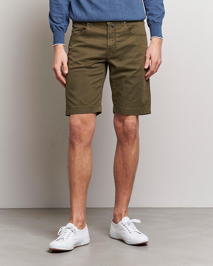 Men | Shorts | Jacob Cohën | Nicolas Cotton Twill Shorts Olive