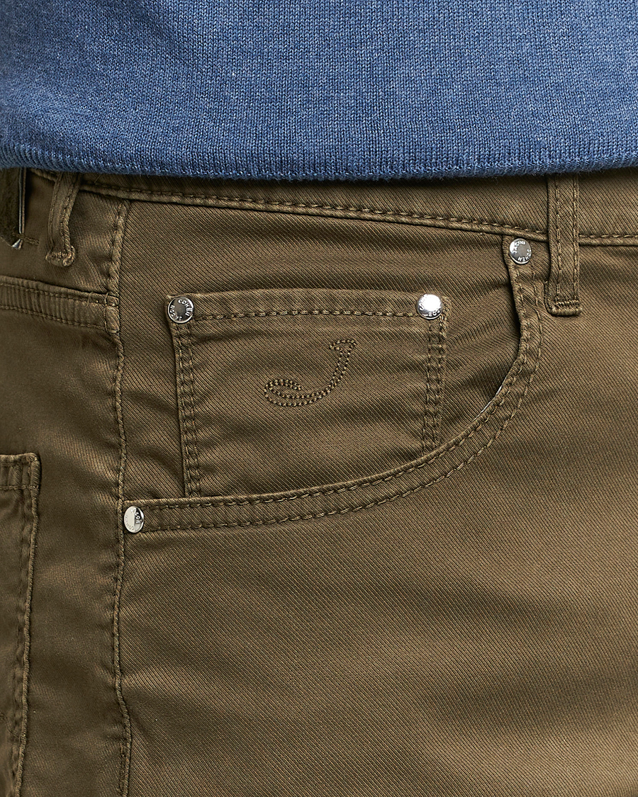 Men | Shorts | Jacob Cohën | Nicolas Cotton Twill Shorts Olive