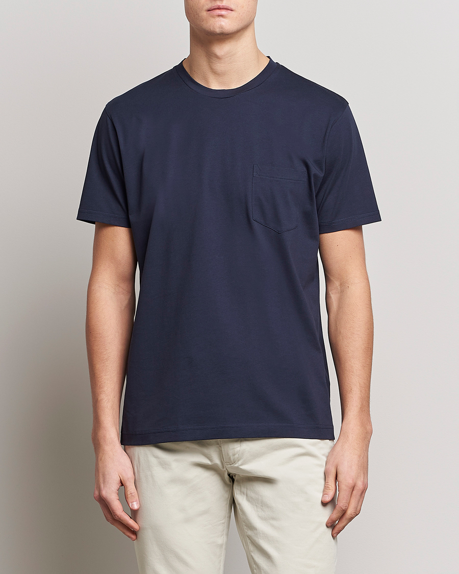 Men |  | Sunspel | Riviera Pocket Crew Neck T-Shirt Navy