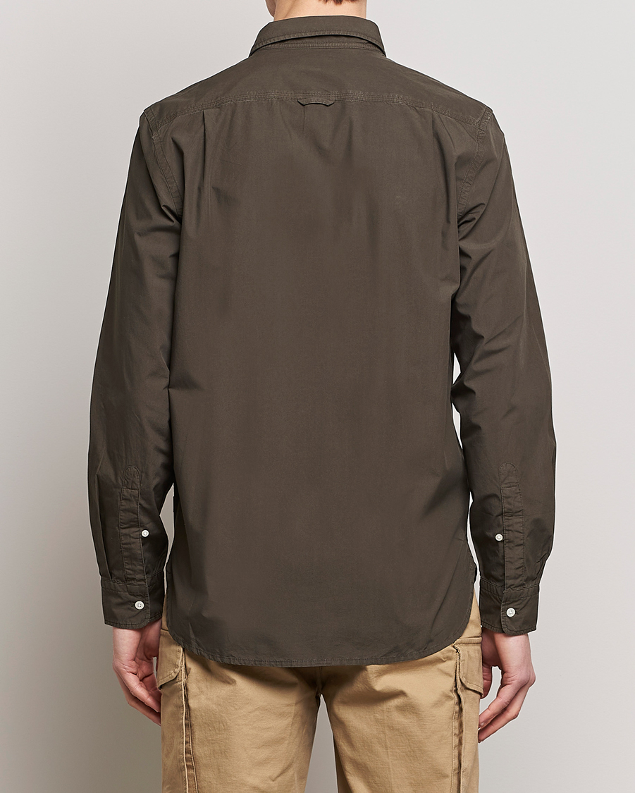 Men | Shirts | Woolrich | Poplin Garment Dyed Pocket Shirt Dark Green