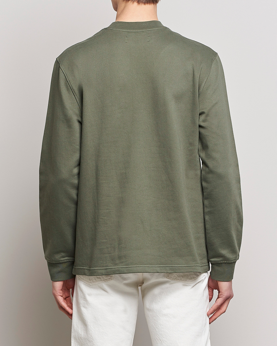 Men | T-Shirts | Samsøe Samsøe | Samsøe & Samsøe Samer Long Sleeve T-Shirt Beetle