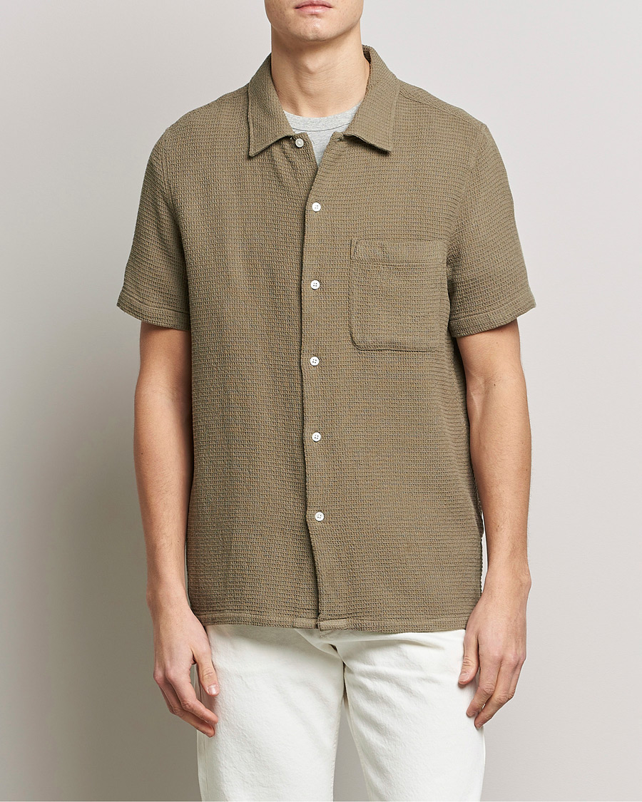 Men | Shirts | Samsøe Samsøe | Samsøe & Samsøe Avan Organic Cotton Short Sleeve Shirt Brindle