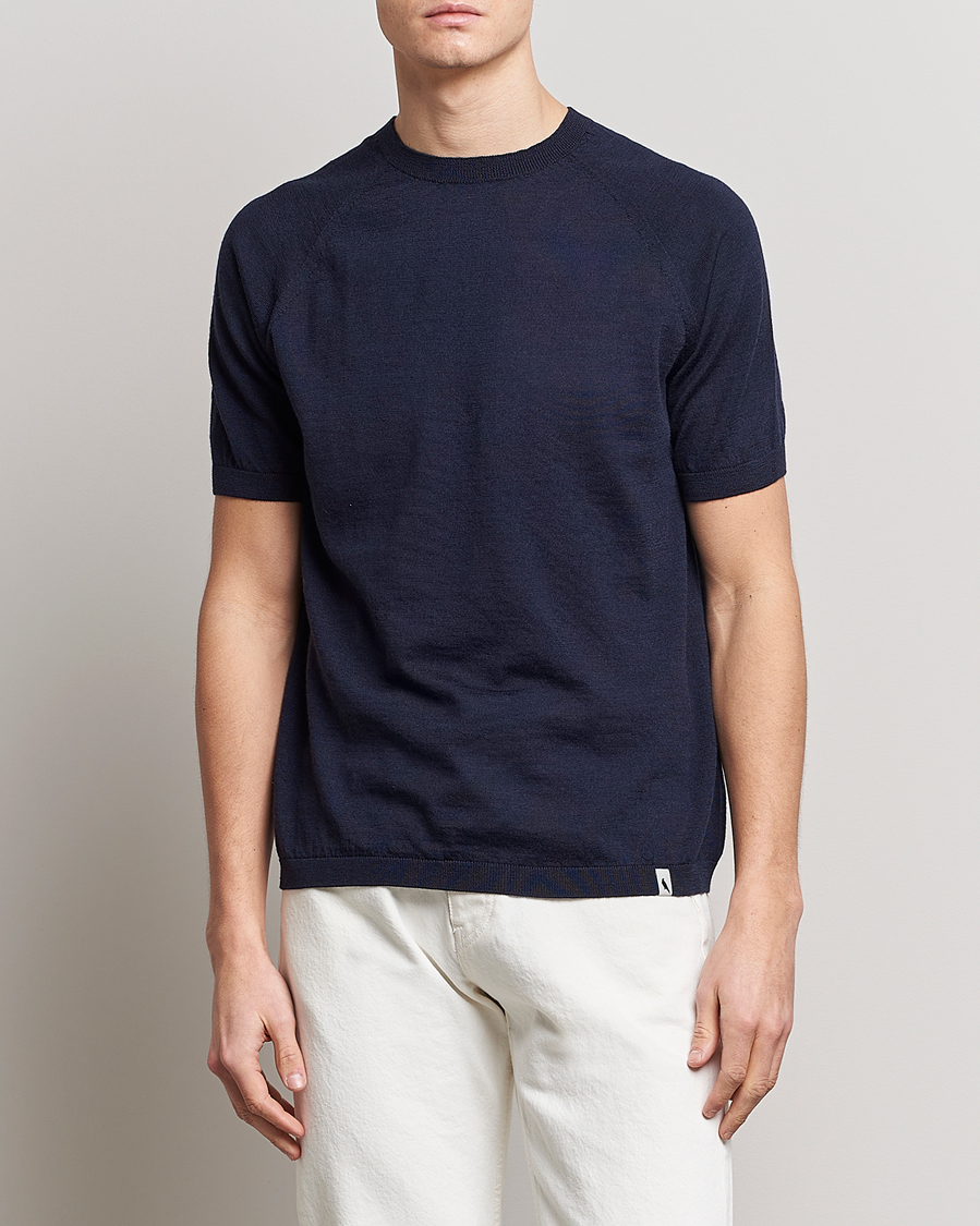 Men | T-Shirts | Peregrine | Knitted Wool T-Shirt Navy