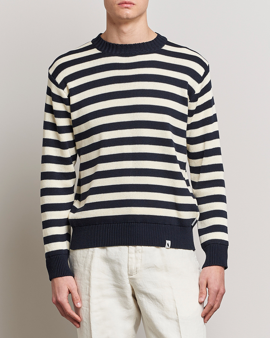 Men | Knitted Jumpers | Peregrine | Richmond Organic Cotton Sweater Navy