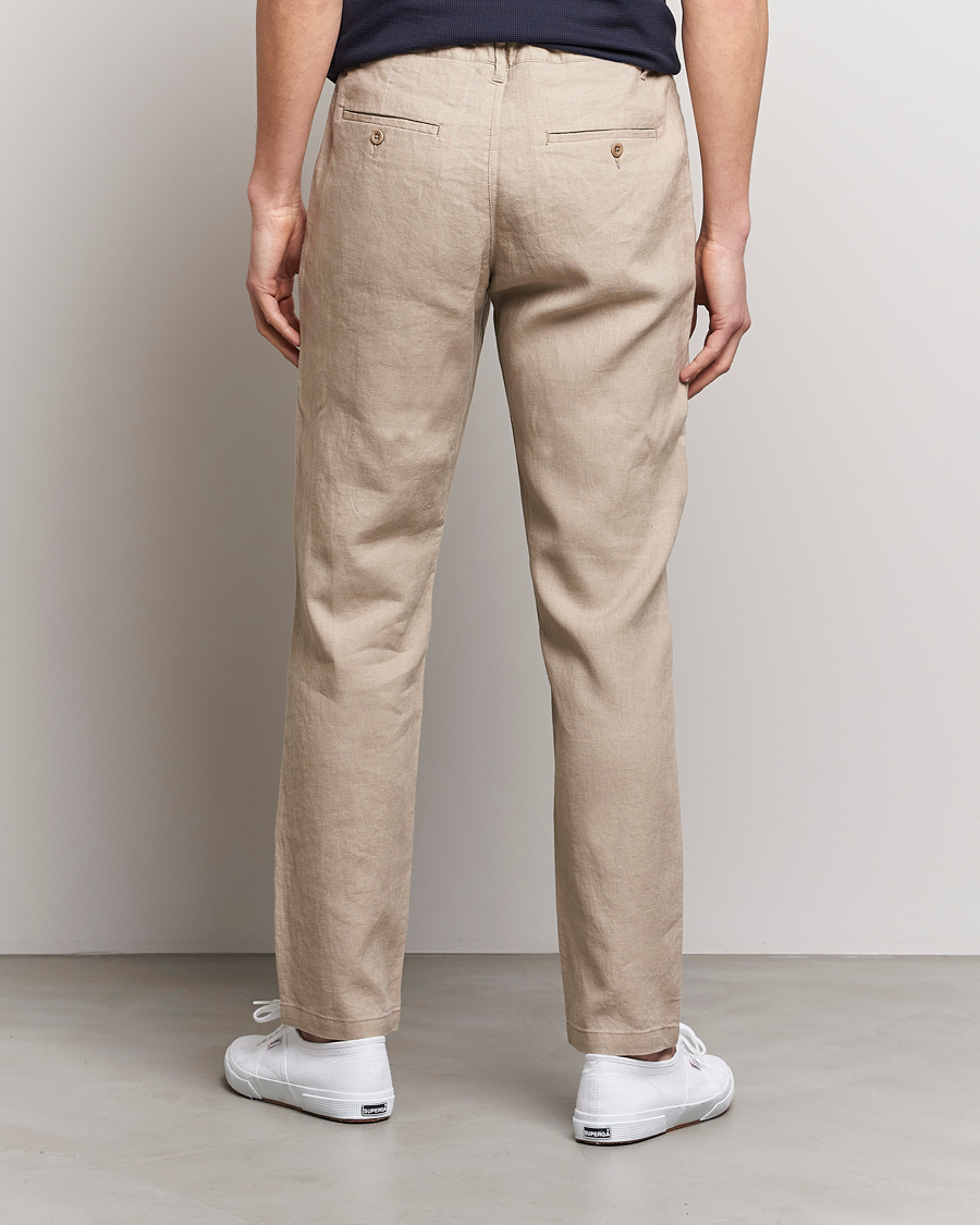 GANT Relaxed Drawstring Pants Concrete Beige at CareOfCarl.com