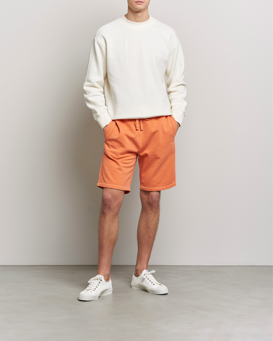 Men | Shorts | GANT | Sunbleached Sweatshorts Apricot Orange