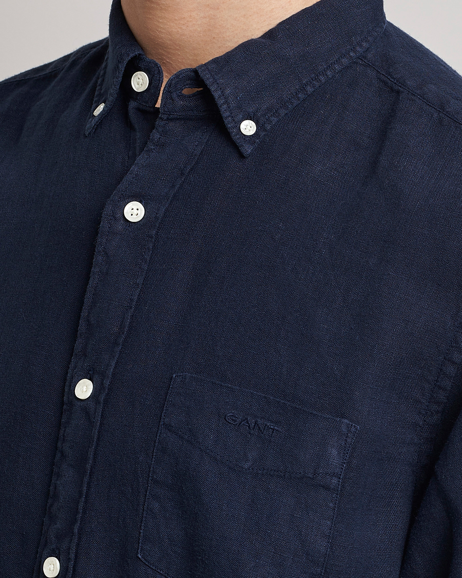 Men | Shirts | GANT | Regular Fit Garment Dyed Linen Shirt Marine