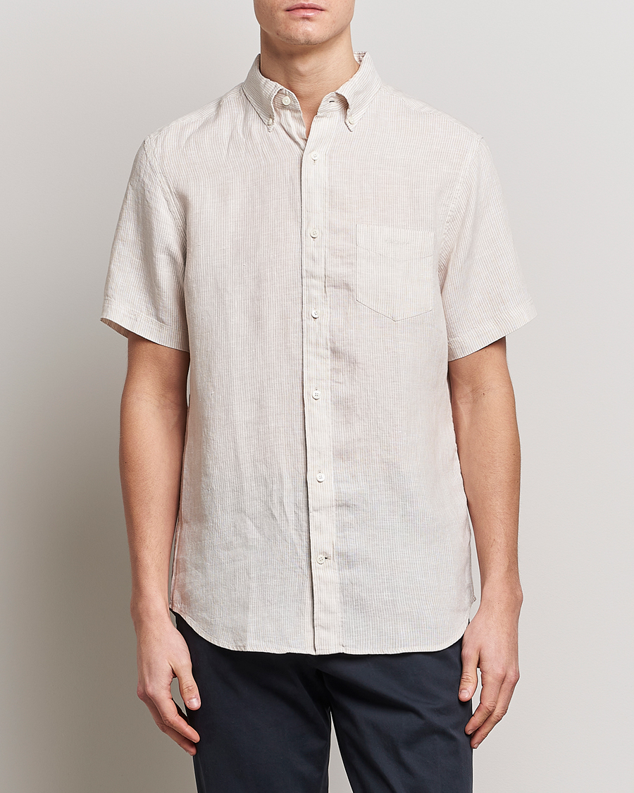 Men | Short Sleeve Shirts | GANT | Regular Fit Striped Linen Short Sleeve Shirt Dry Sand