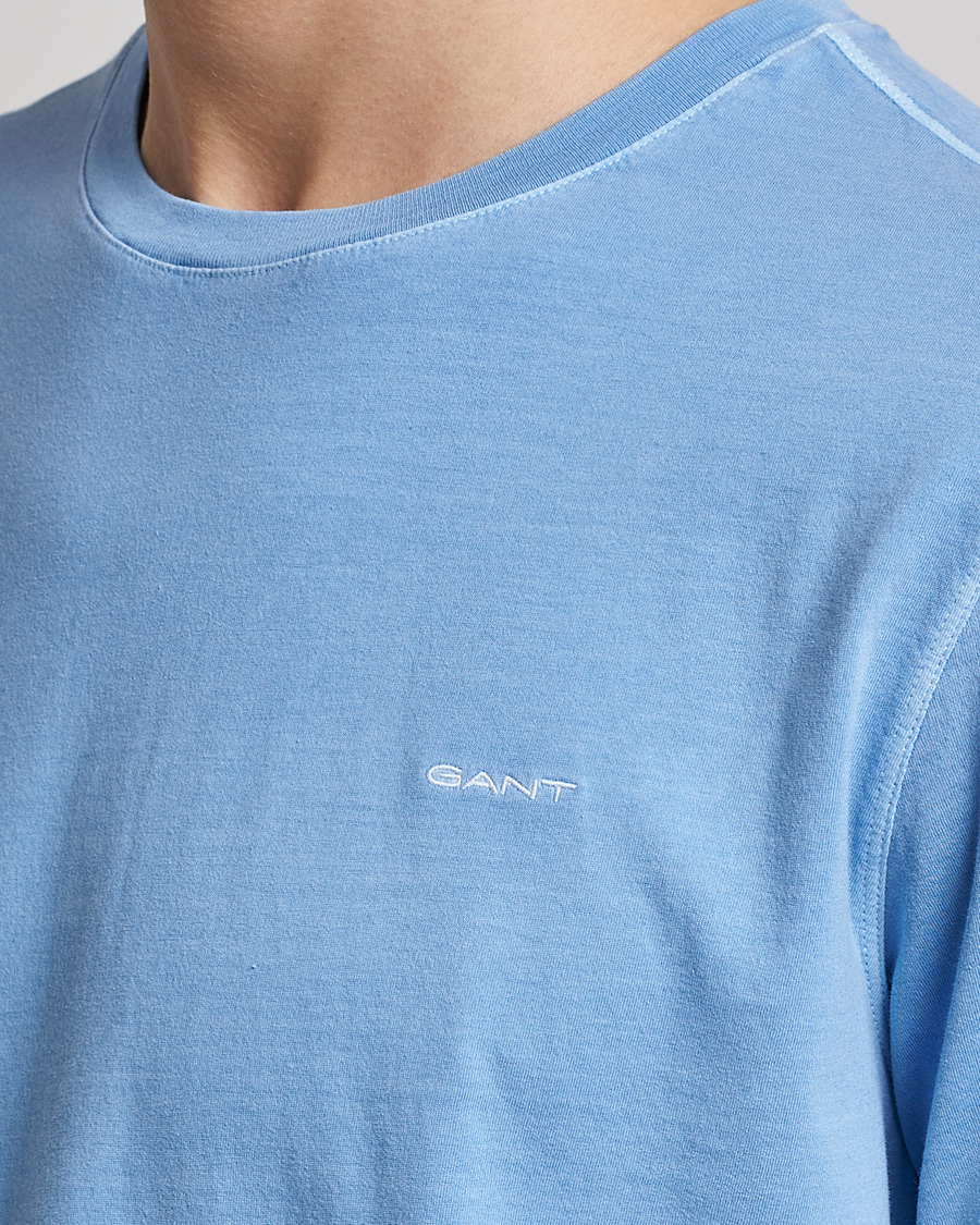 Men | T-Shirts | GANT | Sunbleached T-Shirt Gentle Blue