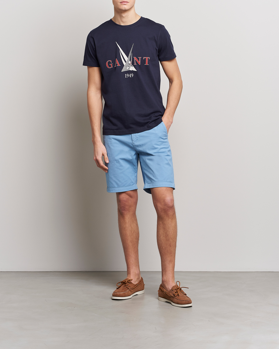 Men | T-Shirts | GANT | Sailing Logo Crew Neck T-Shirt Evening Blue