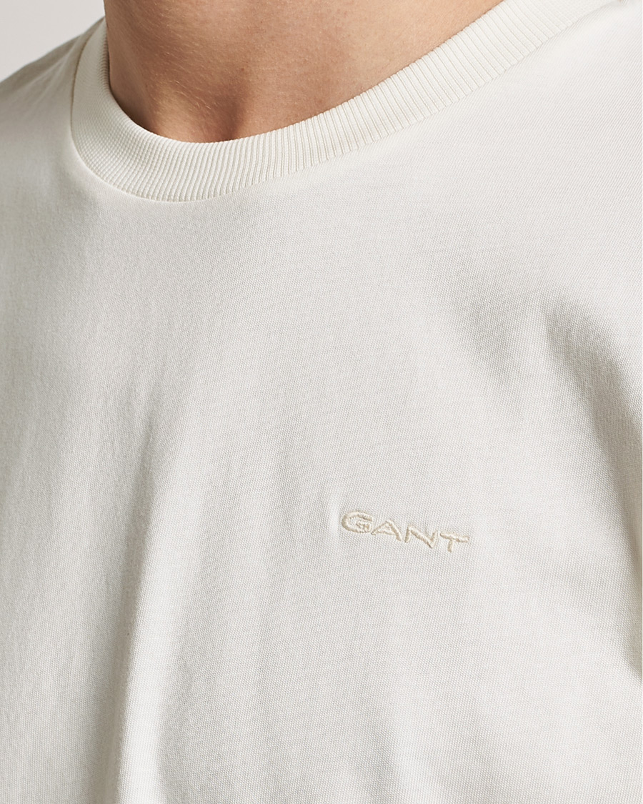 Men | T-Shirts | GANT | Icon Crew Neck T-Shirt Cream