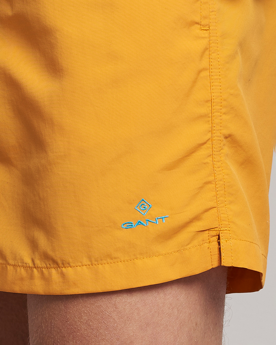 Men | Swimwear | GANT | Basic Swimshorts Dalia Orange