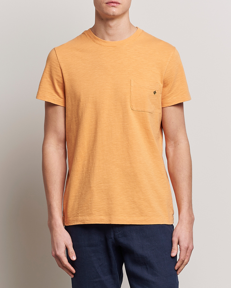Men | T-Shirts | Morris | Lily Slub Pocket Crew Neck Tee Orange