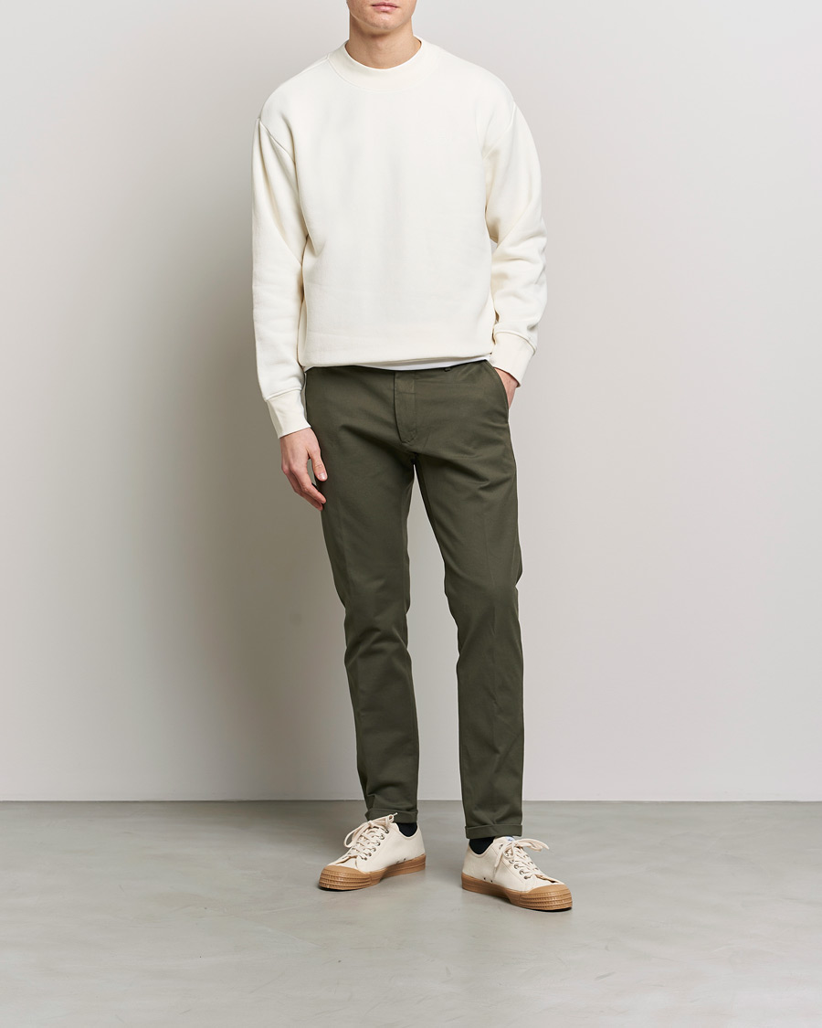 Men | Trousers | NN07 | Scott Regular Fit Stretch Trousers Army Green