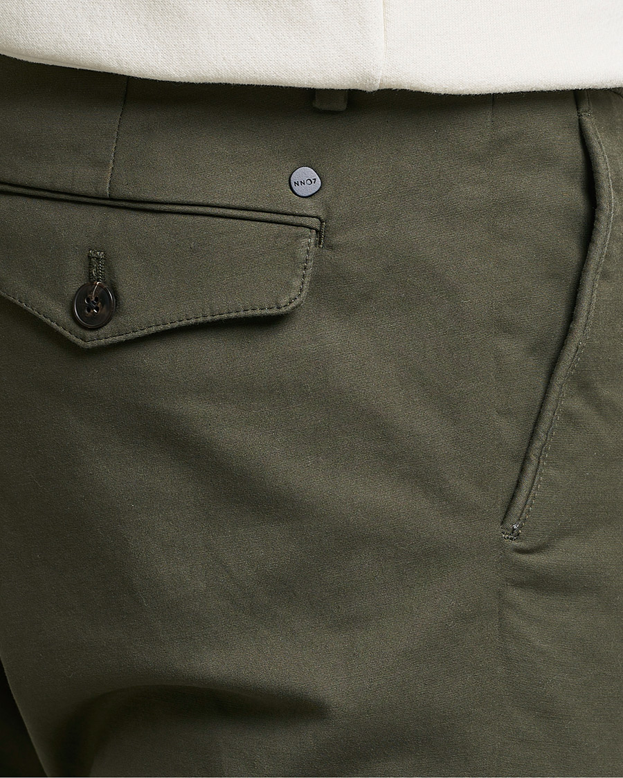 Men | Trousers | NN07 | Scott Regular Fit Stretch Trousers Army Green