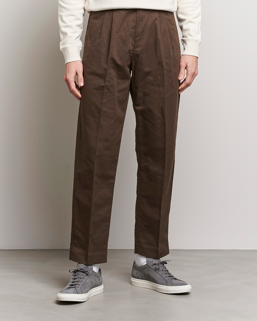 Men |  | NN07 | Fritz Pleated Trousers Brown