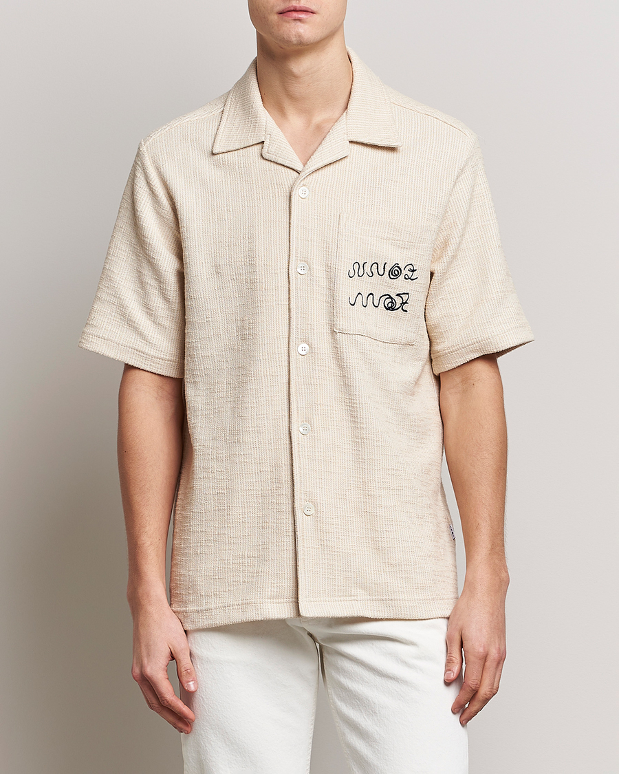 Men | Short Sleeve Shirts | NN07 | Julio Knitted Structured Shirt Ecru