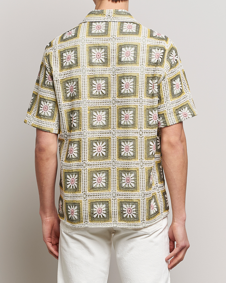 Men | Shirts | NN07 | Julio Flower Short Sleeve Shirt Pale Green
