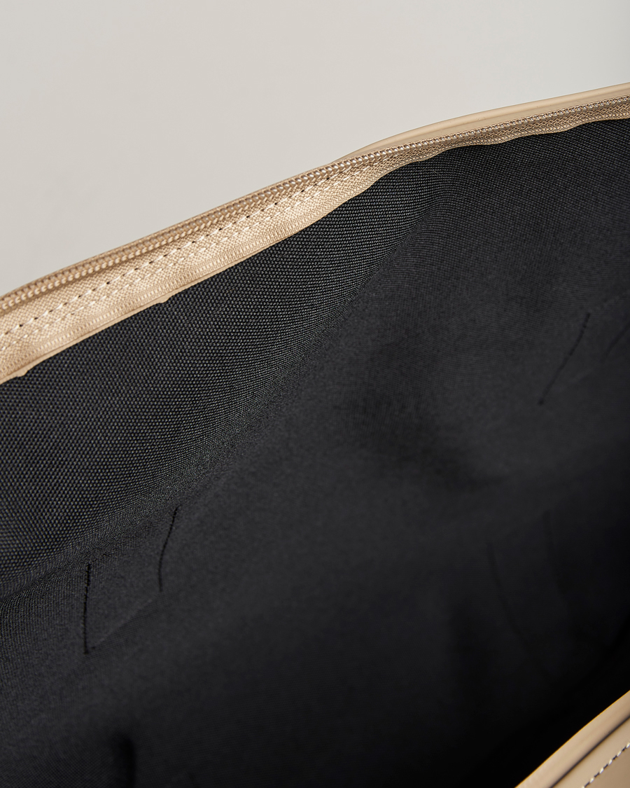 Men | RAINS Weekendbag Sand | RAINS | Weekendbag Sand