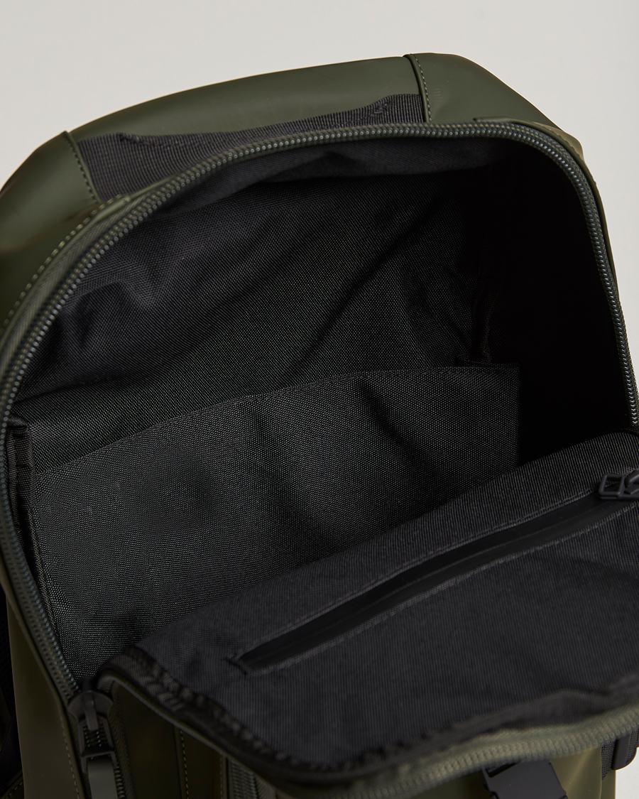 Men | RAINS Trail Rucksack Green | RAINS | Trail Rucksack Green
