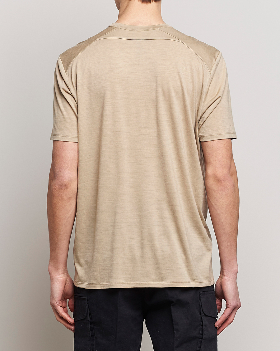 Men | T-Shirts | Arc'teryx Veilance | Frame Short Sleeve T-Shirt Dark Wicker