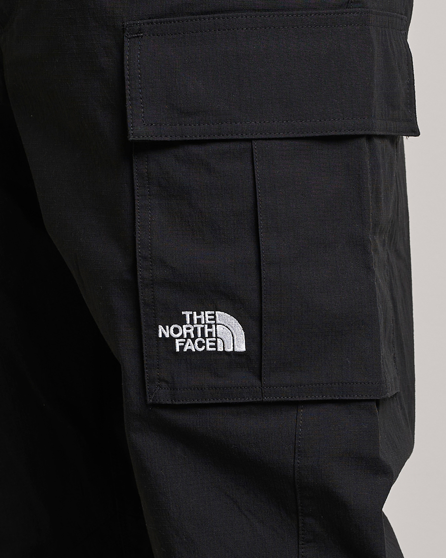 Men | Trousers | The North Face | Heritage Cargo Pants Black