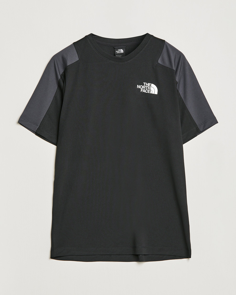 Men | T-Shirts | The North Face | Mountain Athletics T-Shirt Black/Asphalt