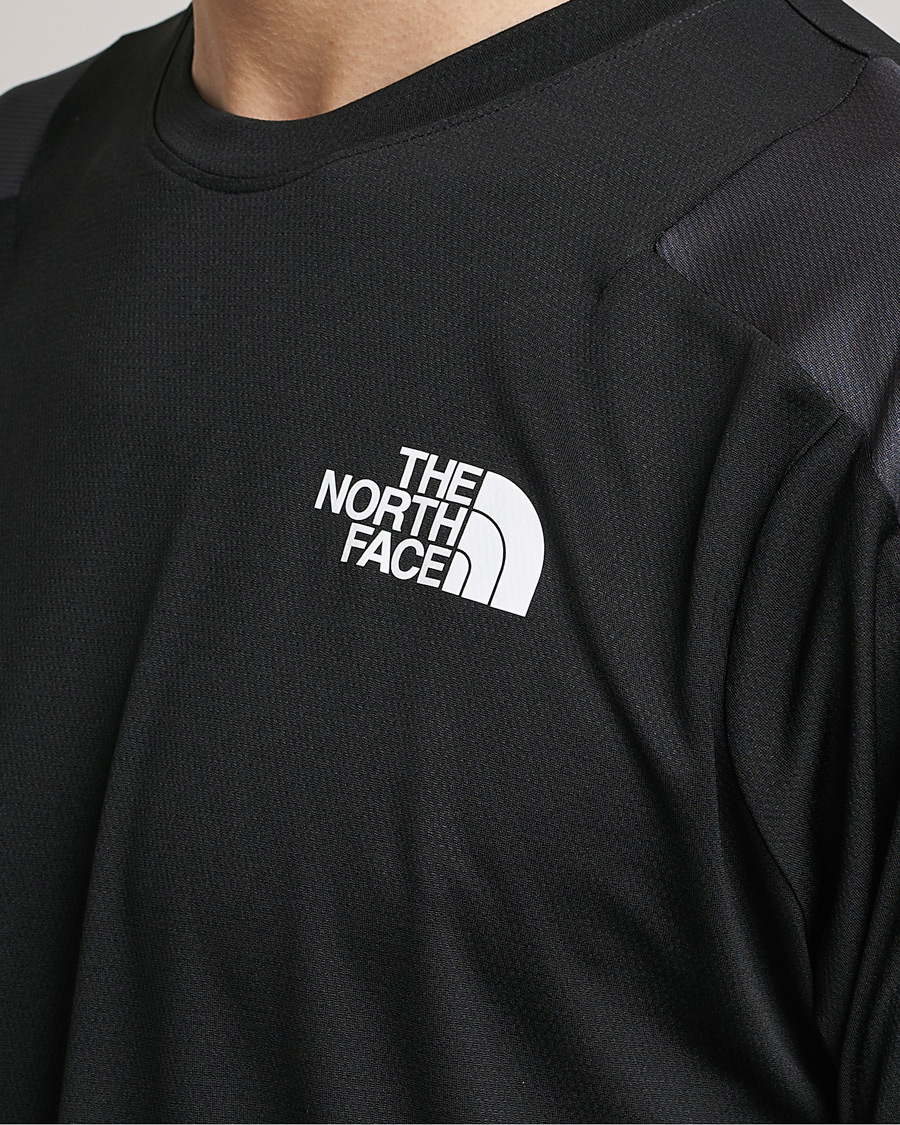 Men | T-Shirts | The North Face | Mountain Athletics T-Shirt Black/Asphalt