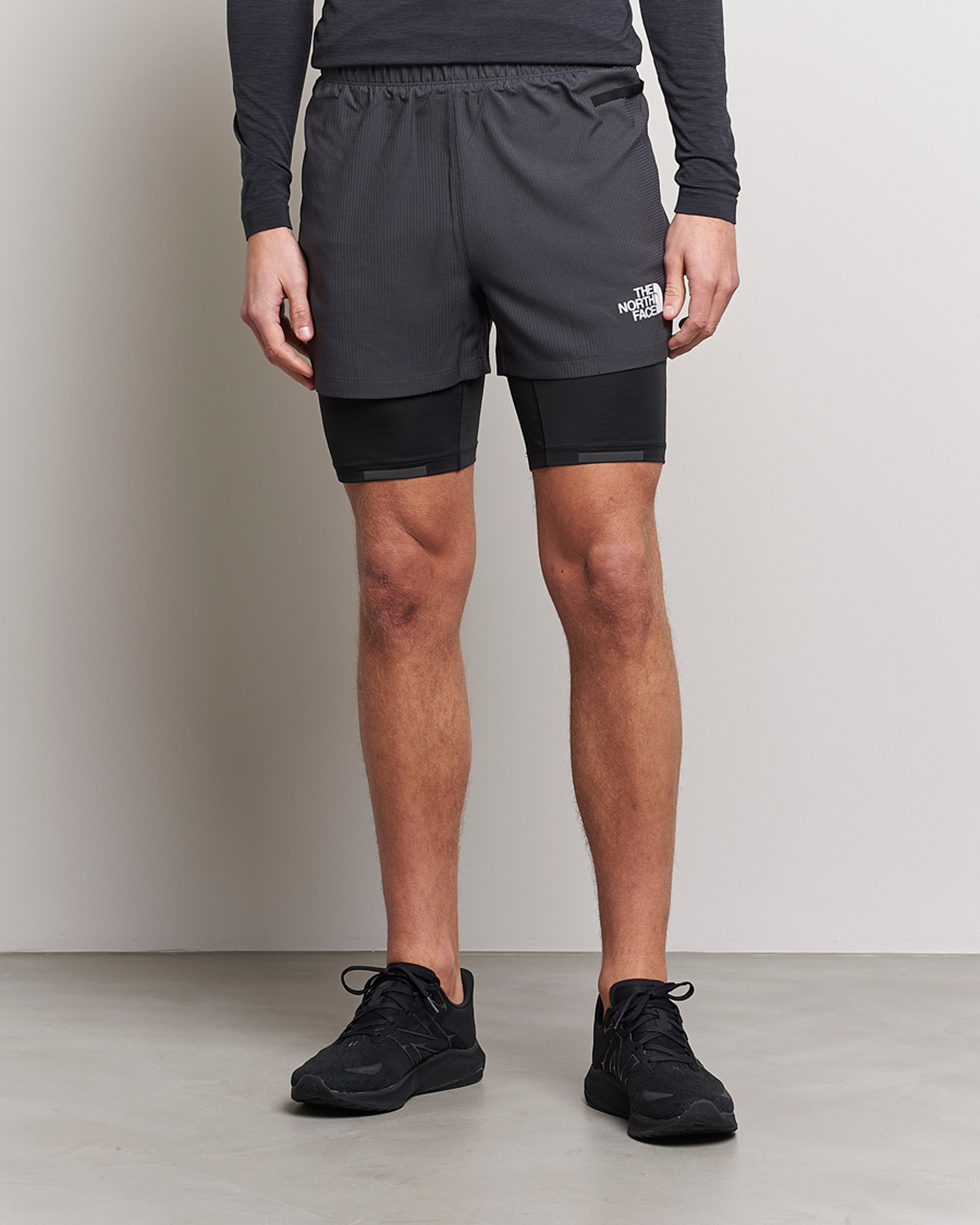 Men | Functional shorts | The North Face | Mountain Athletics Dual Shorts Black/Asphalt