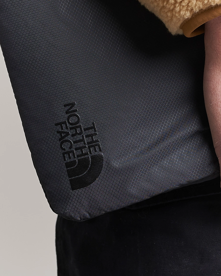 Men | The North Face Flyweight Laptop Sleeve Black | The North Face | Flyweight Laptop Sleeve Black