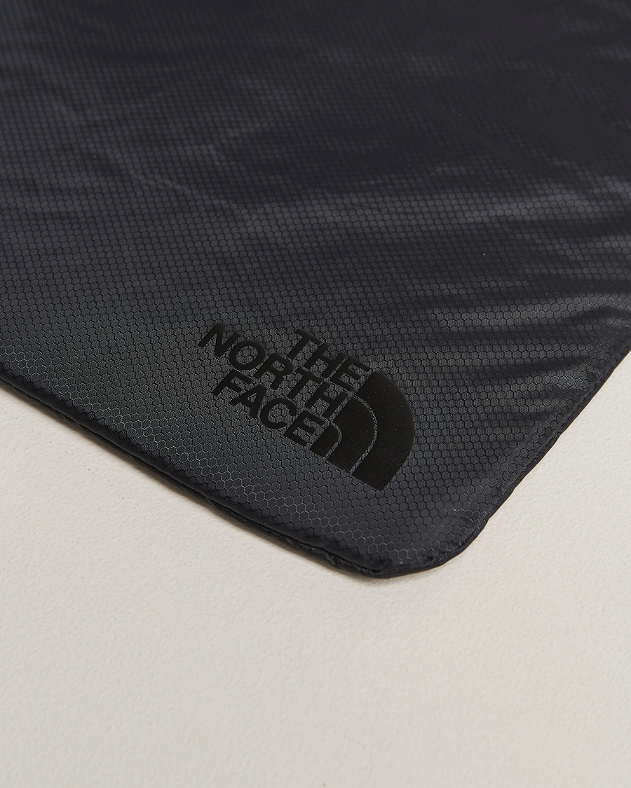 Men | The North Face Flyweight Laptop Sleeve Black | The North Face | Flyweight Laptop Sleeve Black