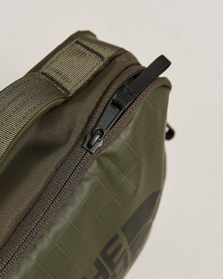 Men | The North Face Voyager Wash Bag New Taupe Green | The North Face | Voyager Wash Bag New Taupe Green