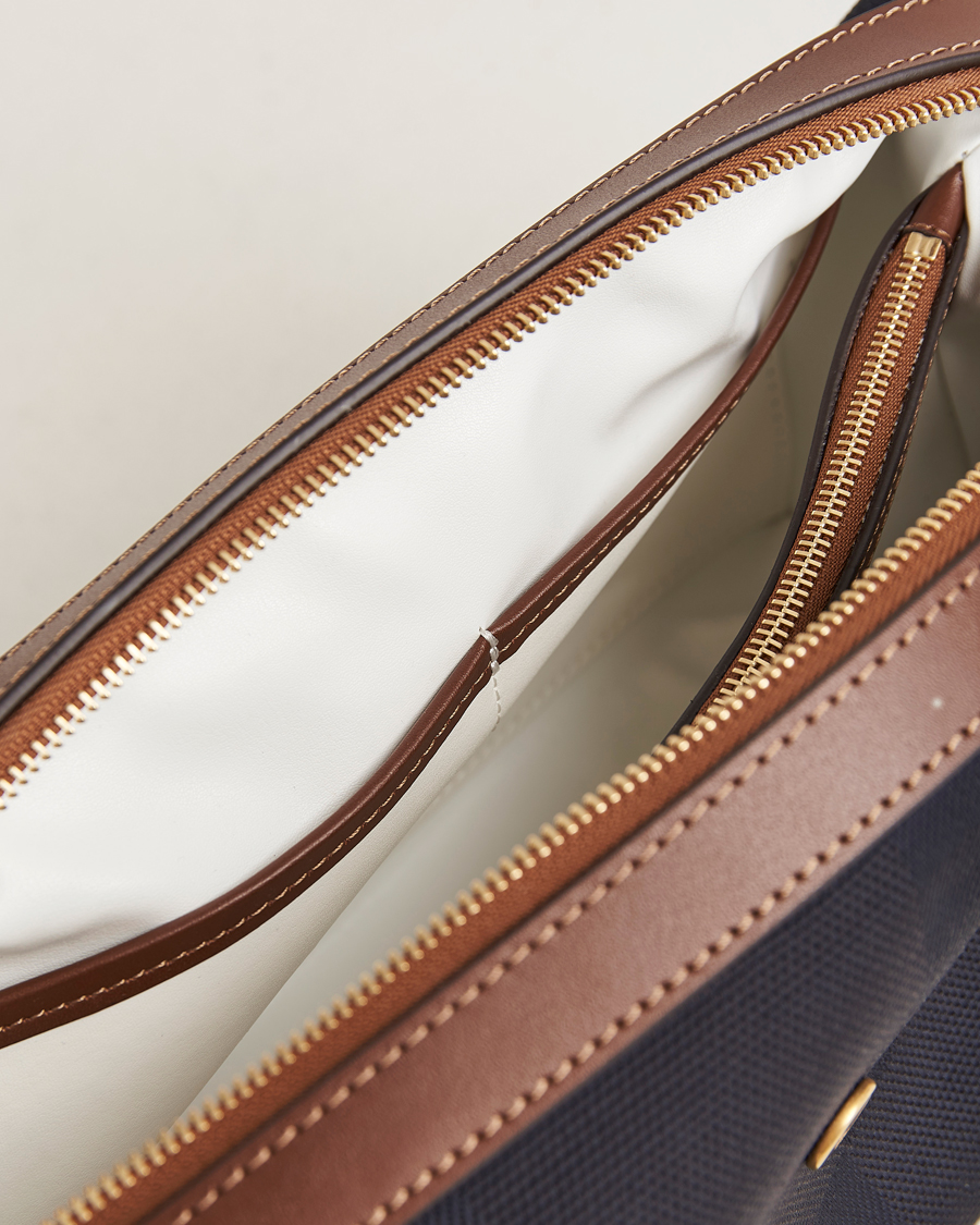 Men | Mismo M/S Nylon Washbag Pioneer Blue/Cuoio | Mismo | M/S Nylon Washbag Pioneer Blue/Cuoio