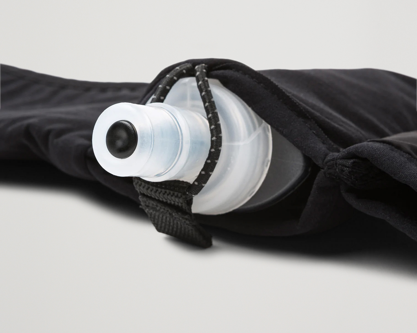 Men | Satisfy Justice Hydration Belt Black | Satisfy | Justice Hydration Belt Black