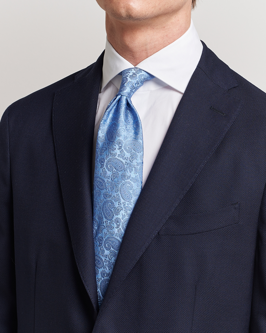 Men |  | Amanda Christensen | Silk Tonal Paisley Tie 8 cm Sky Blue