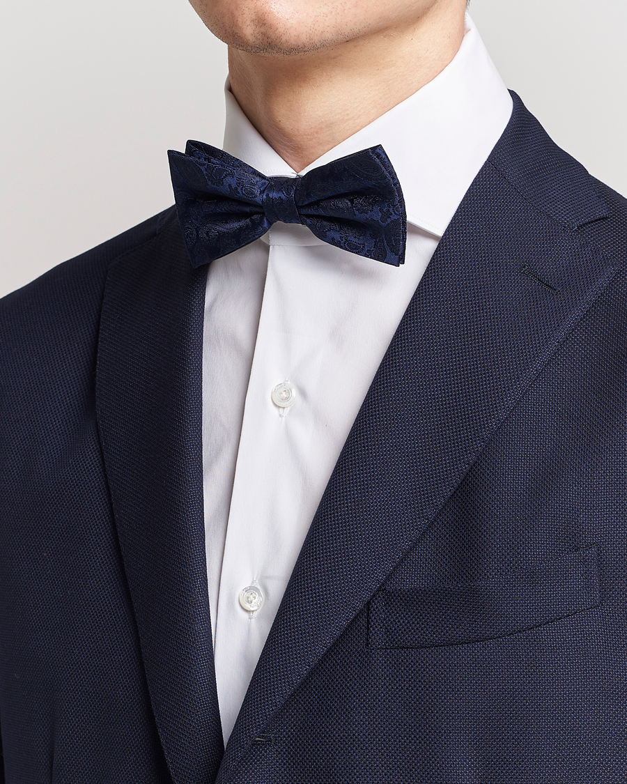 Men | Amanda Christensen Tonal Paisley Pre Tie Silk Navy | Amanda Christensen | Tonal Paisley Pre Tie Silk Navy