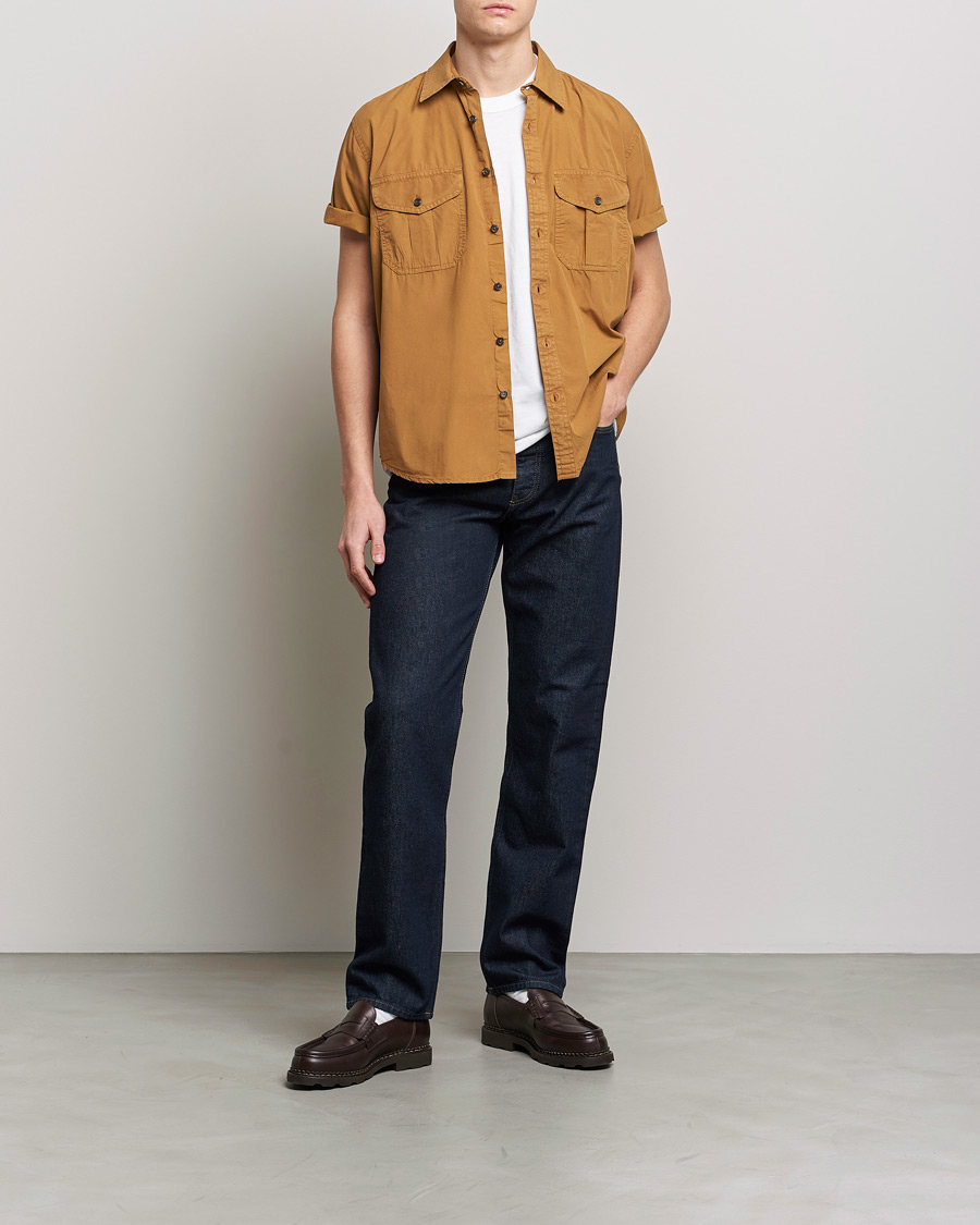Men | Shirts | Filson | Washed Feather Cloth Short Sleeve Shirt Gold Ochre