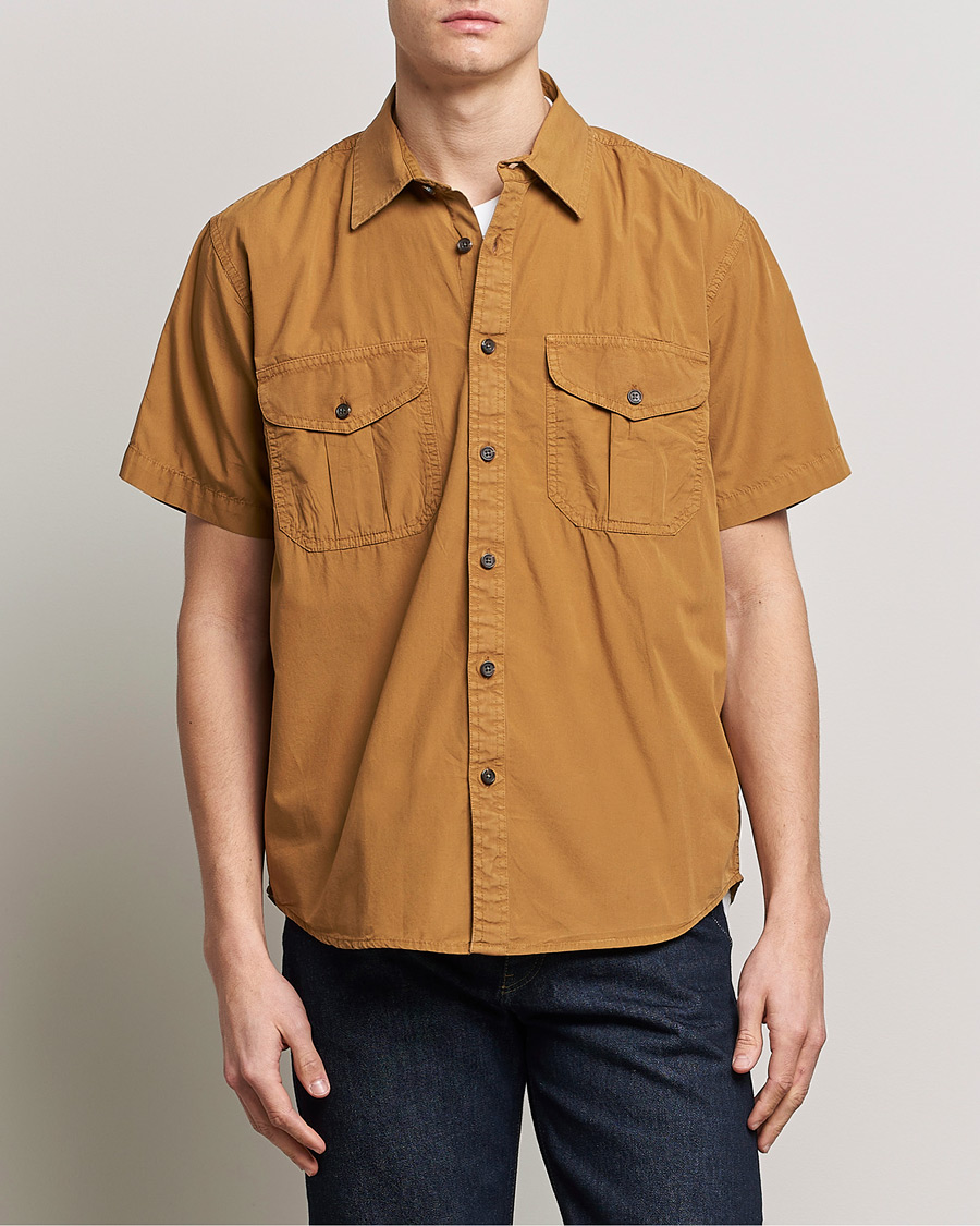 Men | Shirts | Filson | Washed Feather Cloth Short Sleeve Shirt Gold Ochre