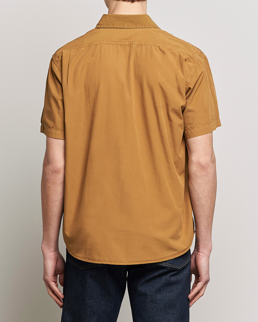 Men | Shirts | Filson | Washed Feather Cloth Short Sleeve Shirt Gold Ochre