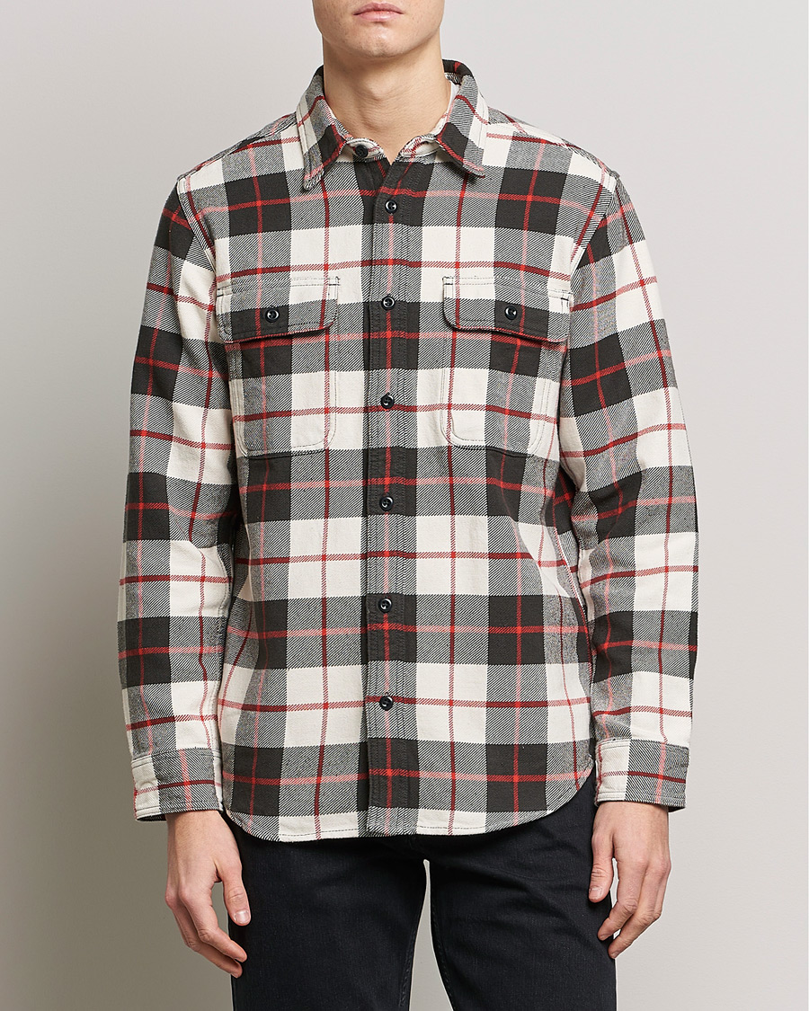 Men | Shirt Jackets | Filson | Vintage Flannel Work Shirt Natural/Charcoal