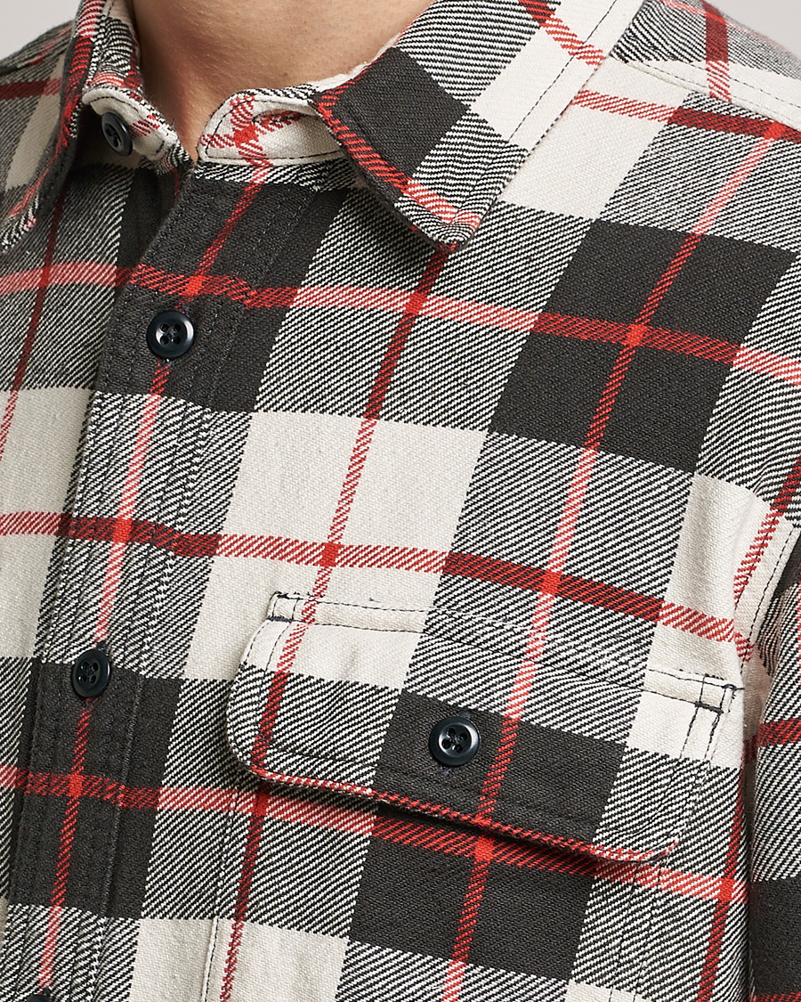 Men | Shirts | Filson | Vintage Flannel Work Shirt Natural/Charcoal