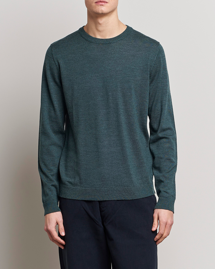 Men | Crew Neck Jumpers | A Day's March | Alagon Merino Crew Pine mel