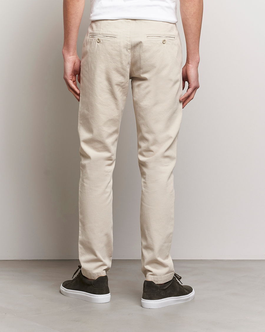 Men | Trousers | A Day's March | Sunnyvale Classic Chino Oyster