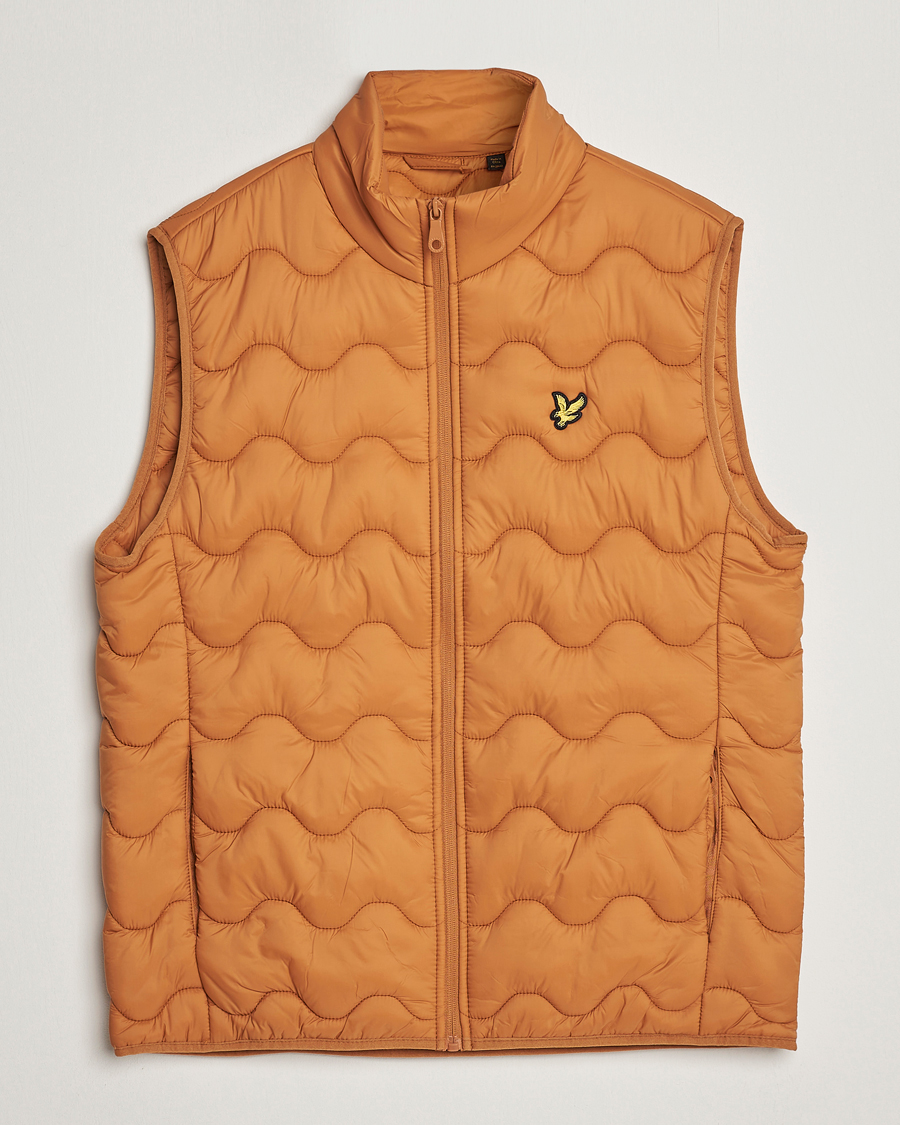Men | Gilets | Lyle & Scott | Crest Quilted Gilet Vest Salt Burne