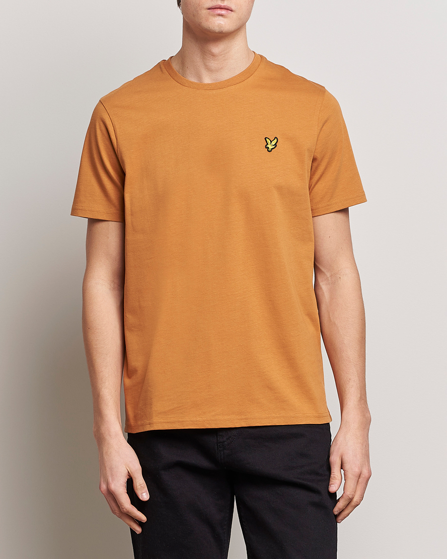 Men | T-Shirts | Lyle & Scott | Crew Neck Organic Cotton Tee Salt Burne