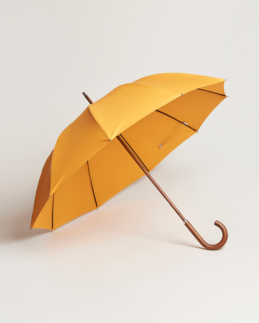 Men | Face the Rain in Style | Carl Dagg | Series 003 Umbrella Gentle Yellow